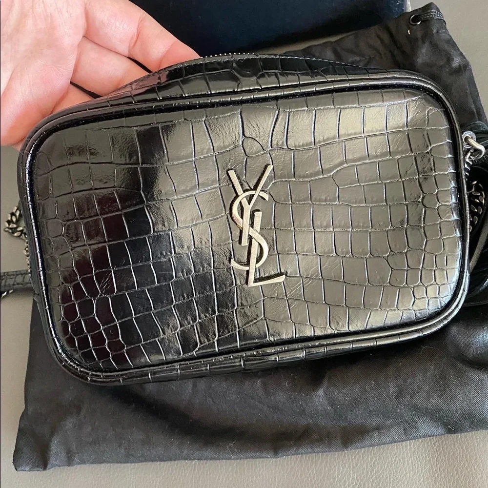 ❌SOLD❌Yves Saint Laurent Mini Lou Croc - Picture 6 of 8